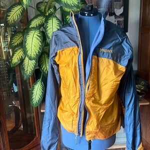 Marmot Orange and Gray Jacket, Read